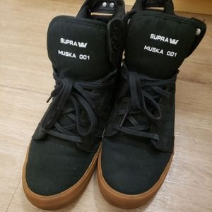 Supra skytop